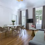Aparthotel Encore Boutique By Dwellfort Praha