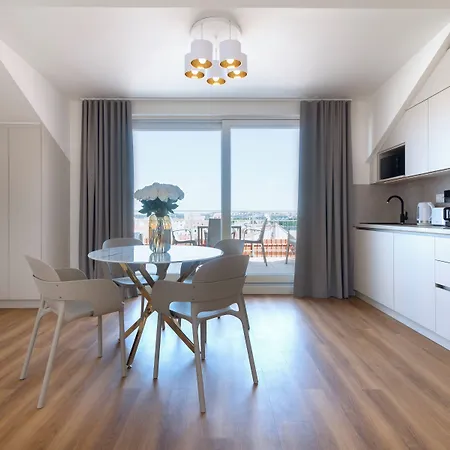 Encore Boutique By Dwellfort 4*