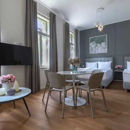 Lägenhetshotell Encore Boutique By Dwellfort 4*