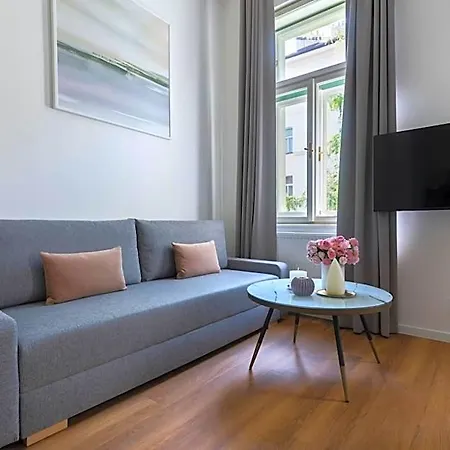 Aparthotel Encore Boutique By Dwellfort