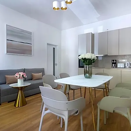 Encore Boutique By Dwellfort 4* Prag