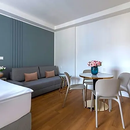 Aparthotel Encore Boutique By Dwellfort
