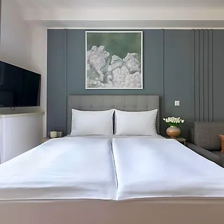 Encore Boutique By Dwellfort Aparthotel