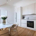 Encore Boutique By Dwellfort Ξενοδοχείο με διαμερίσματα 4*