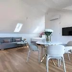 Encore Boutique By Dwellfort Πράγα