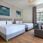 Encore Boutique By Dwellfort Ξενοδοχείο με διαμερίσματα 4*