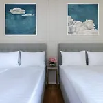 Ξενοδοχείο με διαμερίσματα Encore Boutique By Dwellfort 4*