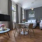 Encore Boutique By Dwellfort Πράγα