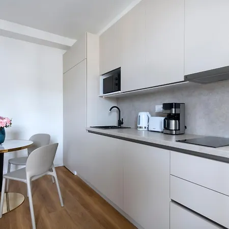 מלון דירות Encore Boutique By Dwellfort