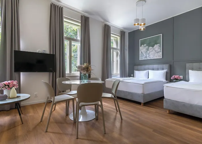 Encore Boutique By Dwellfort 4*